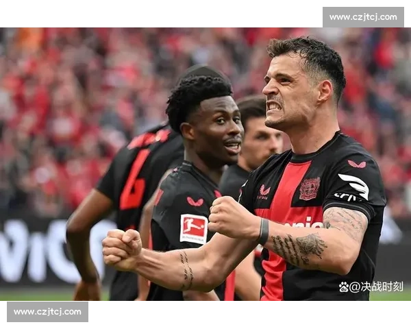 滕哈赫力挽希克留队！英超意甲豪门争抢捷克锋霸