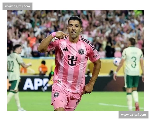 苏亚雷斯:世俱杯平局无碍积极评价,肯定球队拼搏精神 苏亚雷斯:世俱杯平局无碍积极评价,肯定球队拼搏精神